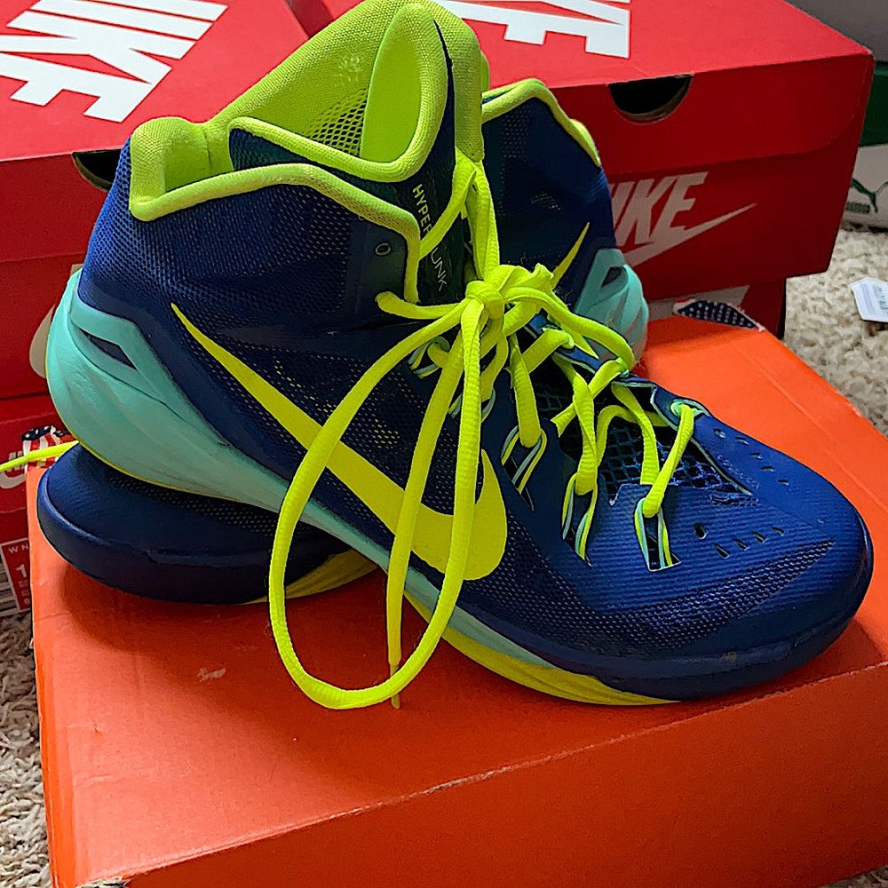 Nike Hyperdunk 2014